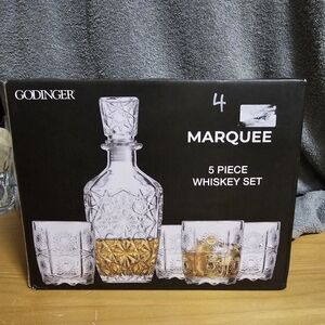 Godinger Marquee Whiskey Set - Clear Accents